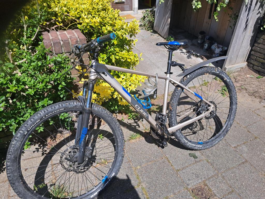Cube Attention 2020 Mountainbike, Ophalen