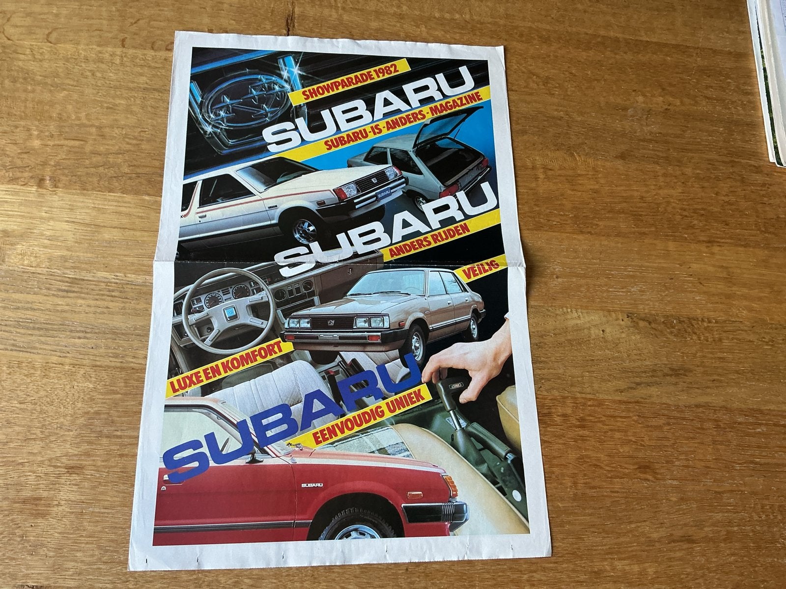 Subaru Showparade 1982 - Originele Brochure, Ophalen of Verzenden, Gelezen