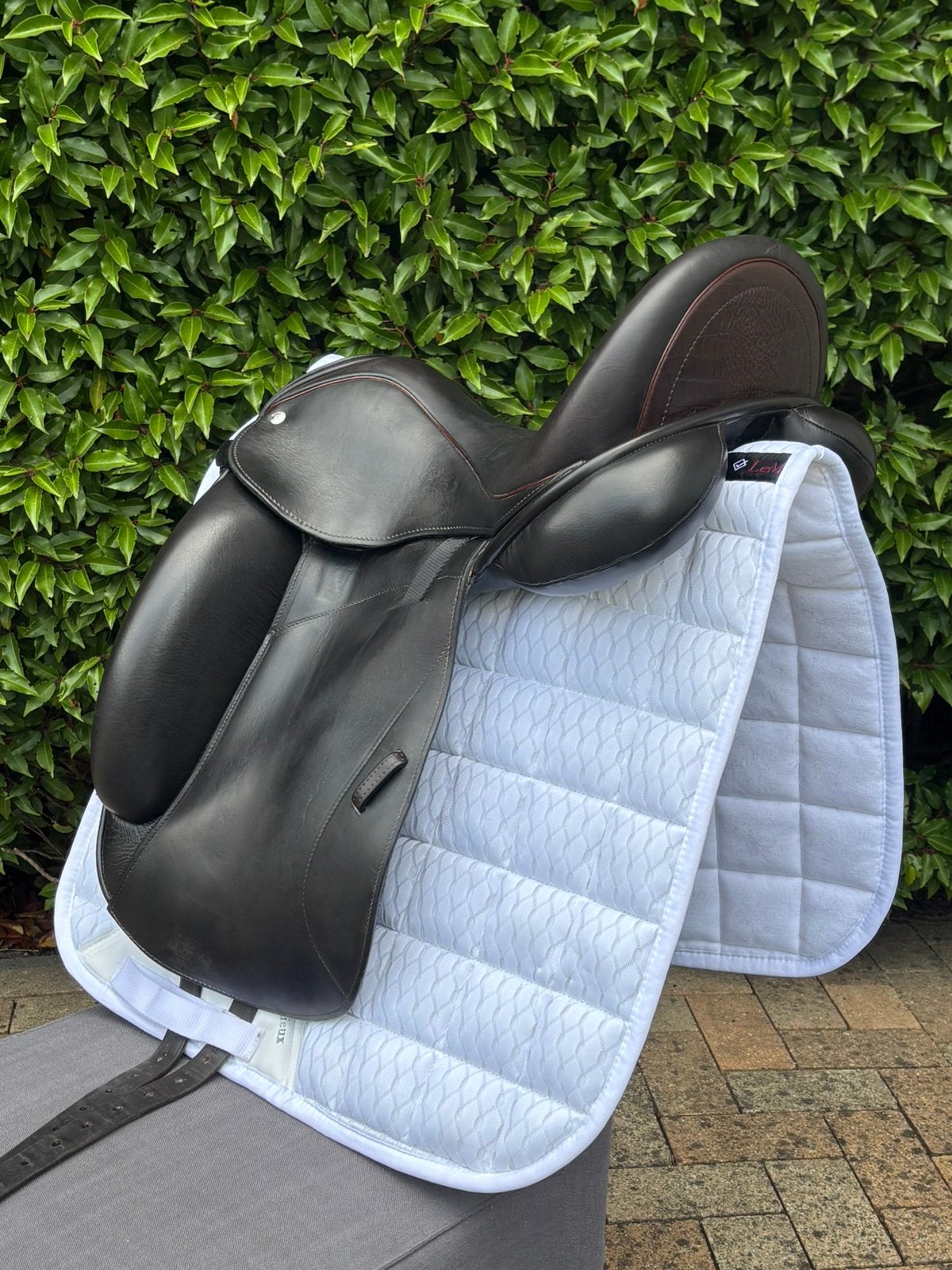 Custom Icon Star 17,5 inch bruin, Dieren en Toebehoren, L (17.5 inch), Dressuur, Diepe zit, Ophalen of Verzenden