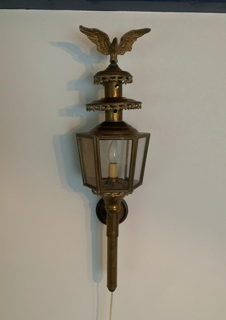 Antieke messing koetslantaarn met adelaar, nu electrisch., Antiek en Kunst, Antiek | Lampen, Ophalen