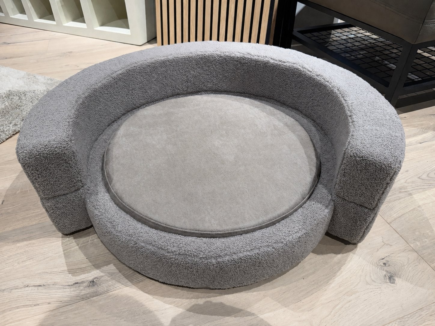 Luxe hondenmand kattenmand  hondenbed - grijs - nieuwstaat, Ophalen, Nieuw, Overige