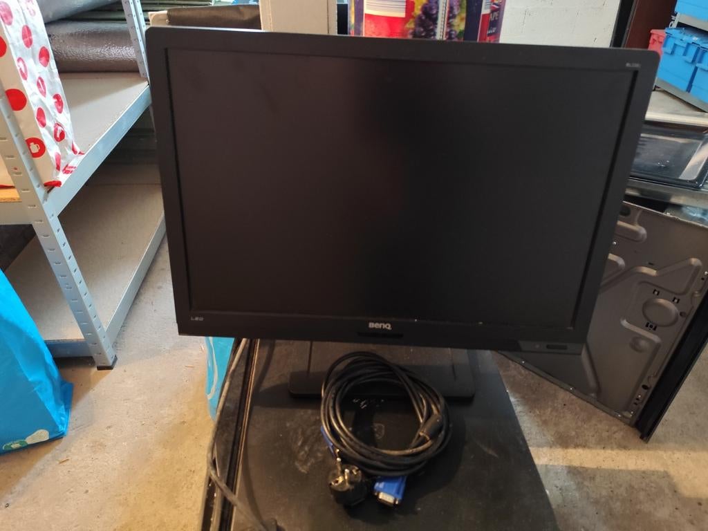 Oud BenQ beeldscherm - Ideaal voor de hobbyist, Computers en Software, Monitoren, Ophalen, Gebruikt, VGA, BenQ
