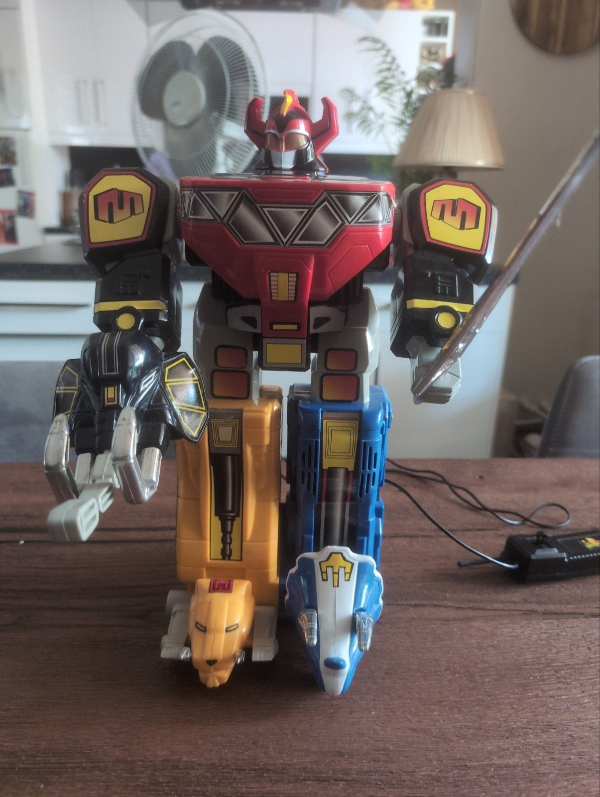 Vintage Power Rangers Megazord met afstandsbediening, Ophalen of Verzenden, Gebruikt