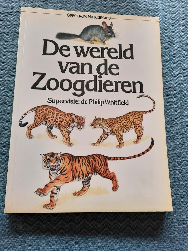 Spectrum Natuurgids: De wereld van de Zoogdieren, Boeken, Ophalen of Verzenden, Gelezen, Natuur algemeen