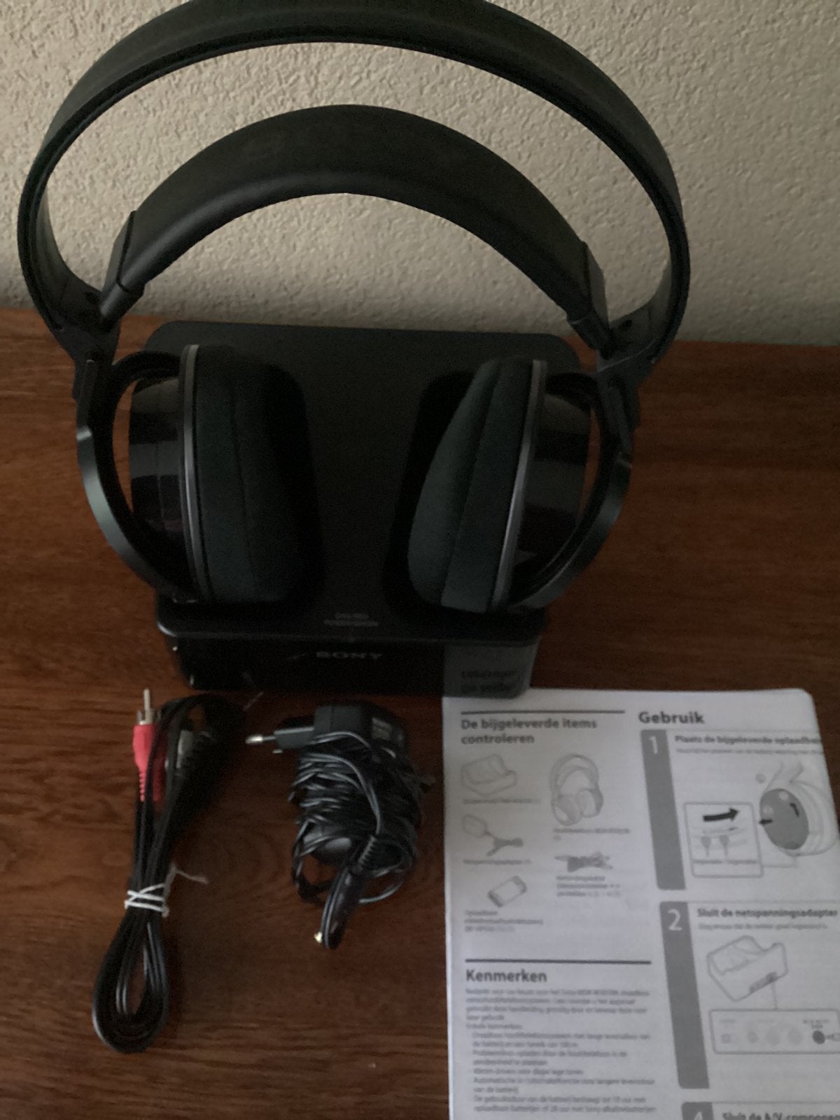 Nieuwe Sony wireless Stereo Headphone System, Ophalen of Verzenden, Zo goed als nieuw, Sony