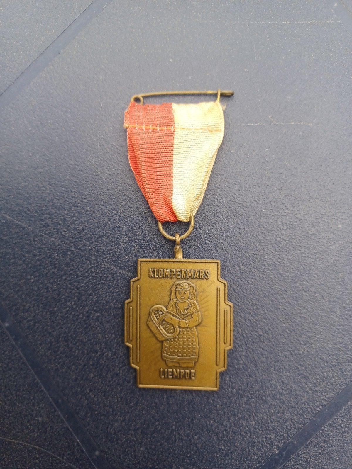 Medaille Liempde Klompenmars, Ophalen of Verzenden, Overige materialen, Nederland