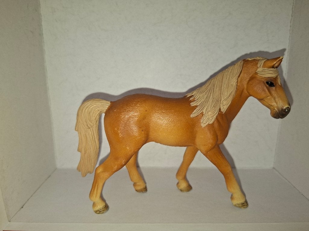 schleich Paard Tennessee 13815, Ophalen of Verzenden, Zo goed als nieuw, Paard, Beeldje of Figuurtje