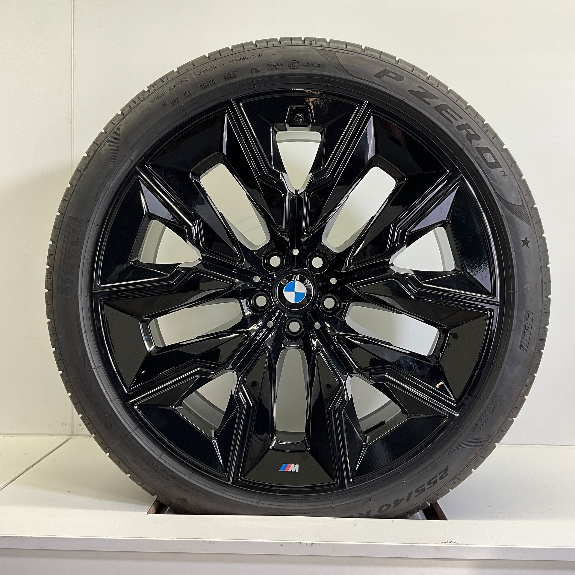 BMW 7 SERIE G70 I7 X3 G45 BREEDSET VELGEN + ZOMERBANDEN 21 I, Gebruikt, 255 mm, -, -