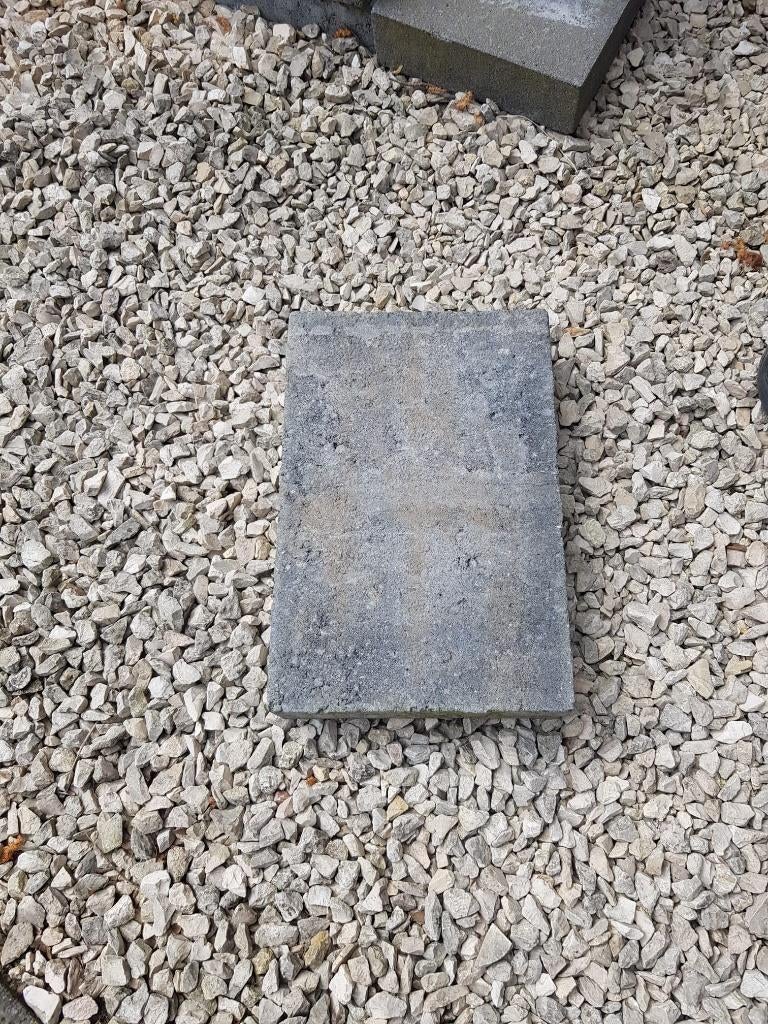 6 kleine betontegels, Ophalen, Zo goed als nieuw, Beton, Terrastegels