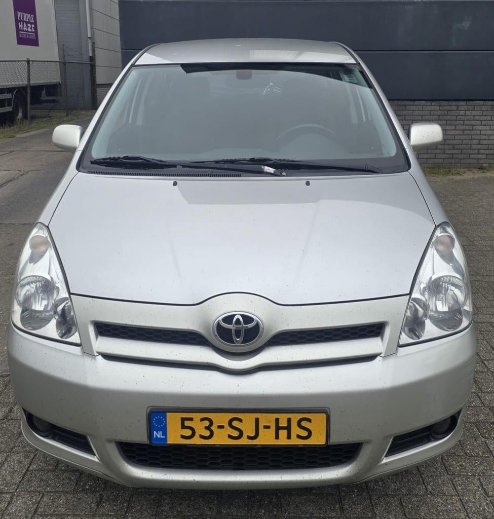 Toyota Corolla Verso 1.8 Vvt-i AUT 7P 2006 Grijs, Auto's, Toyota, 4 cilinders, 129 pk, 7 stoelen, Origineel Nederlands