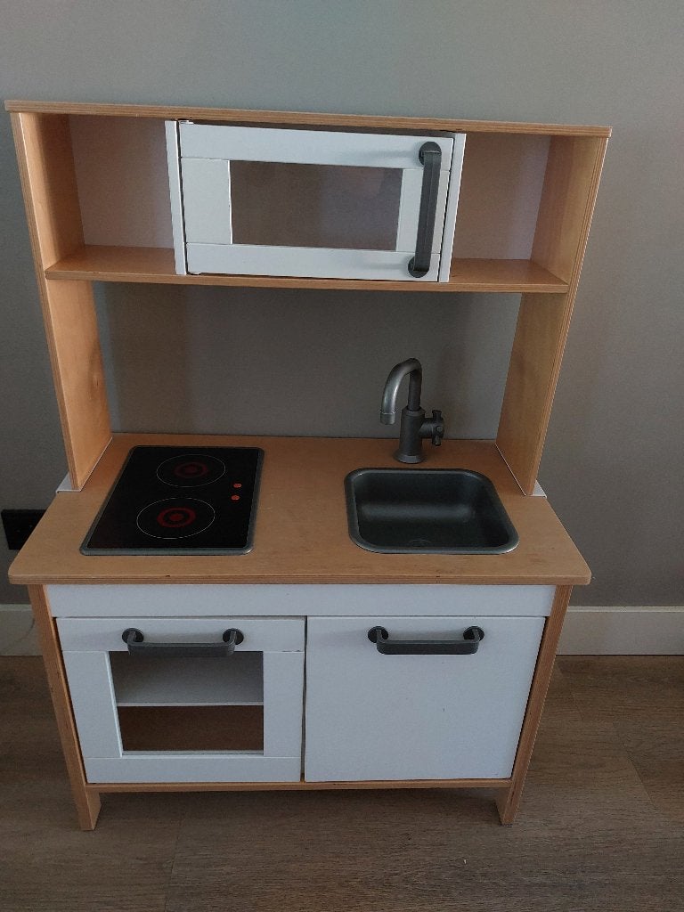 Speelkeukentje ikea met toebehoren, Ophalen, Gebruikt, Hout, Speelkeuken