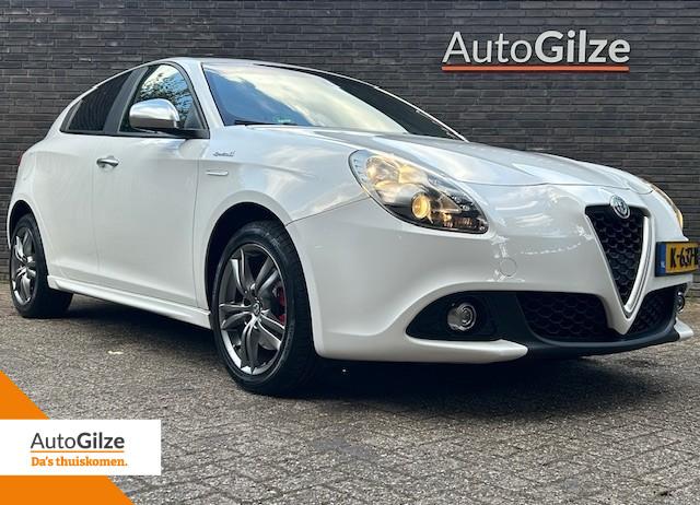 Alfa Romeo Giulietta 1.4 Turbo MultiAir Super 150PK l Naviga, Auto's, Alfa Romeo, Voorwielaandrijving, Automatische klimaatregeling