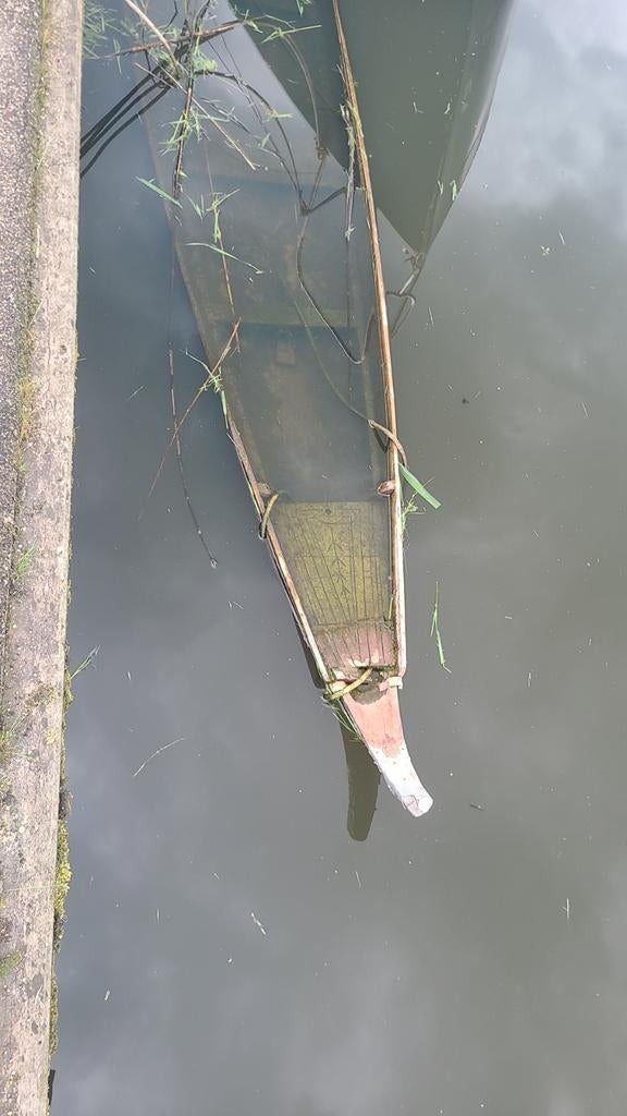 Oude houten kano..ong 5 meter. drijft prima, Watersport en Boten, Kano's, Ophalen, Gebruikt, Eén persoon, Overige typen
