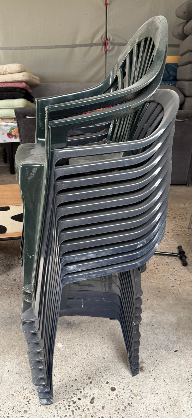 Stapelbare Tuinstoelen - groen en blauw Kunststof, Ophalen, Kunststof, Gebruikt, Overige kleuren