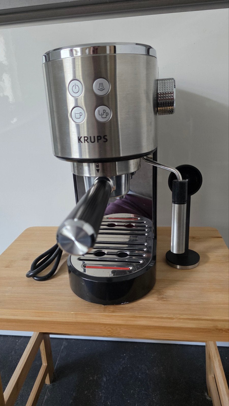 Krups Virtuoso XP442C11 Espressomachine + accessoires, Espresso apparaat, Gemalen koffie, Ophalen of Verzenden, Zo goed als nieuw