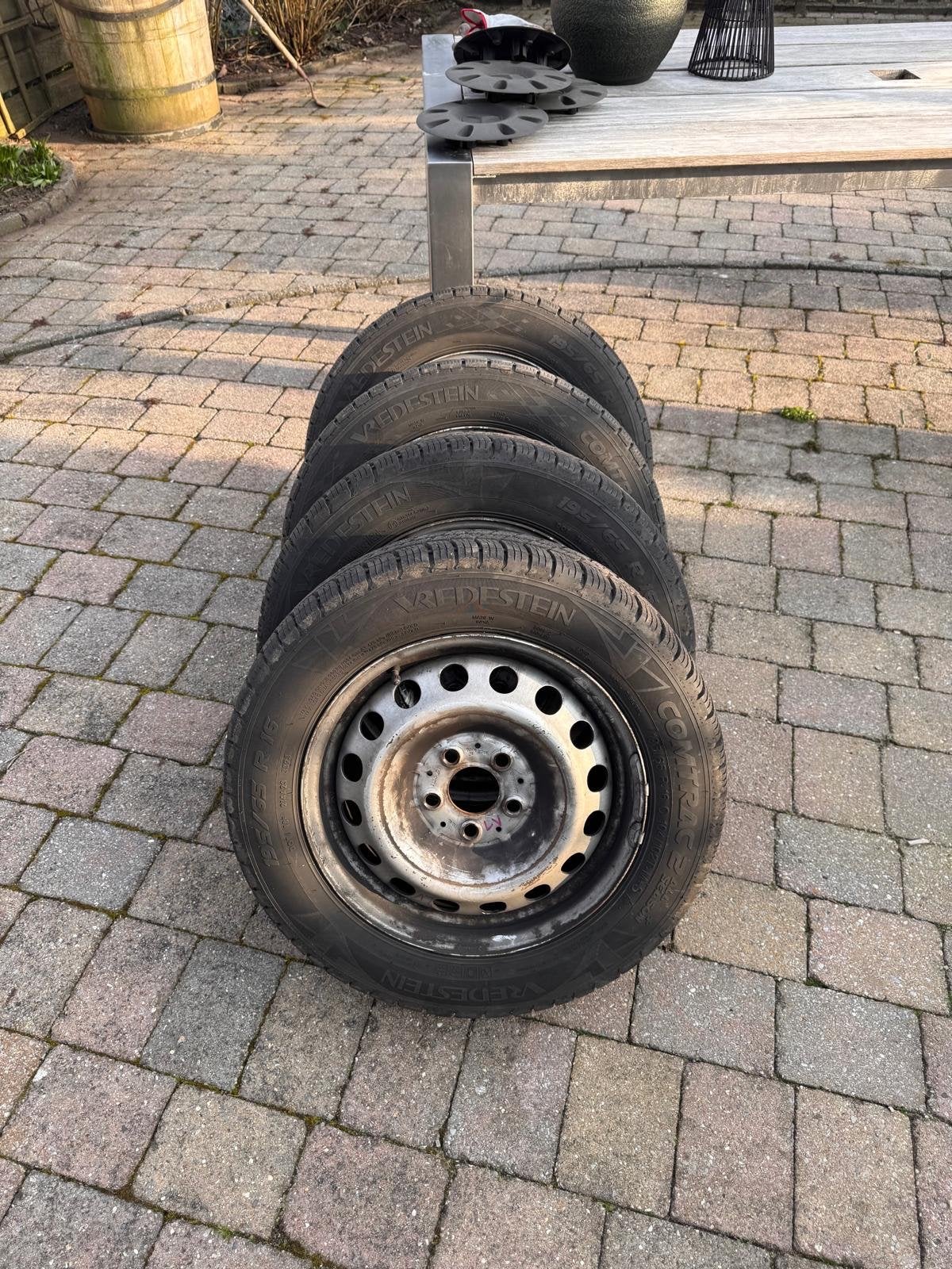4x Vredestein Comtrac 2 Winterbanden op Mercedes velgen, Ophalen, 16 inch, Banden en Velgen, Winterbanden