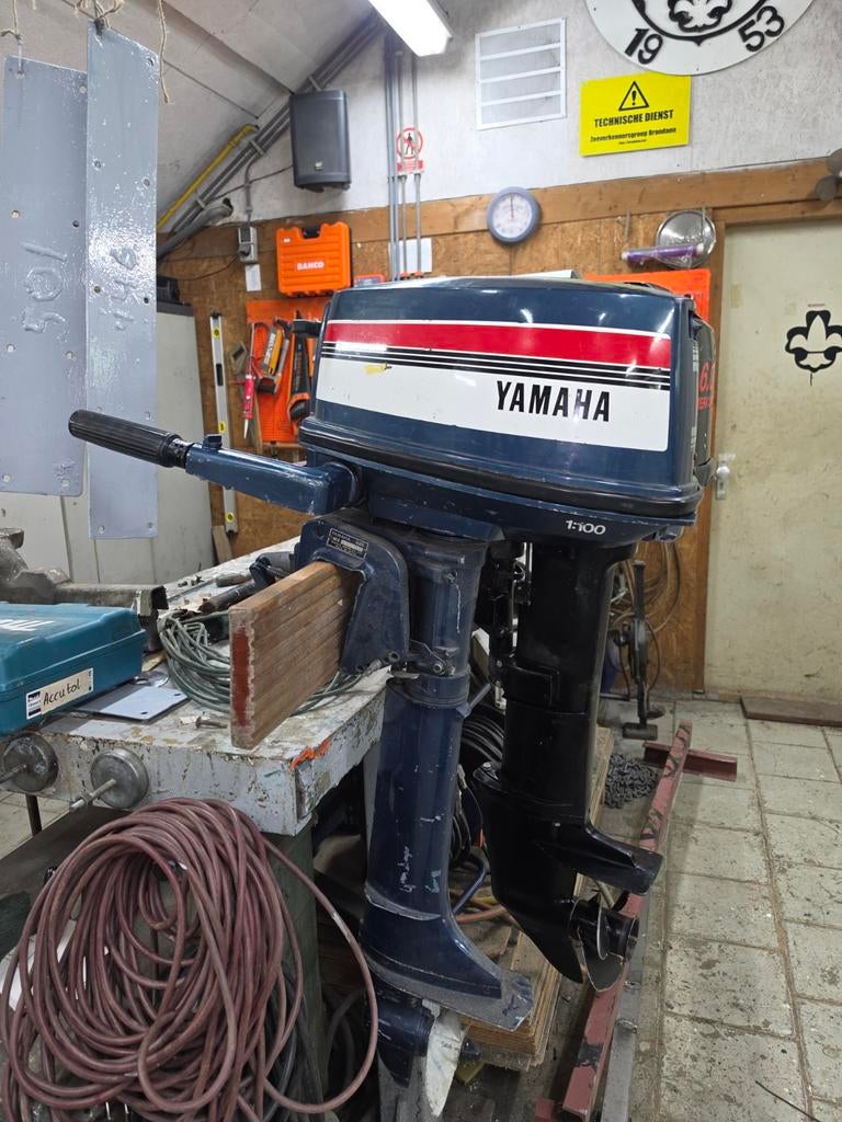Yamaha 4 pk buitenboordmotor 2-takt – project / onderdelen, Watersport en Boten, Bootonderdelen, Gebruikt, Motor en Techniek, Motorboot