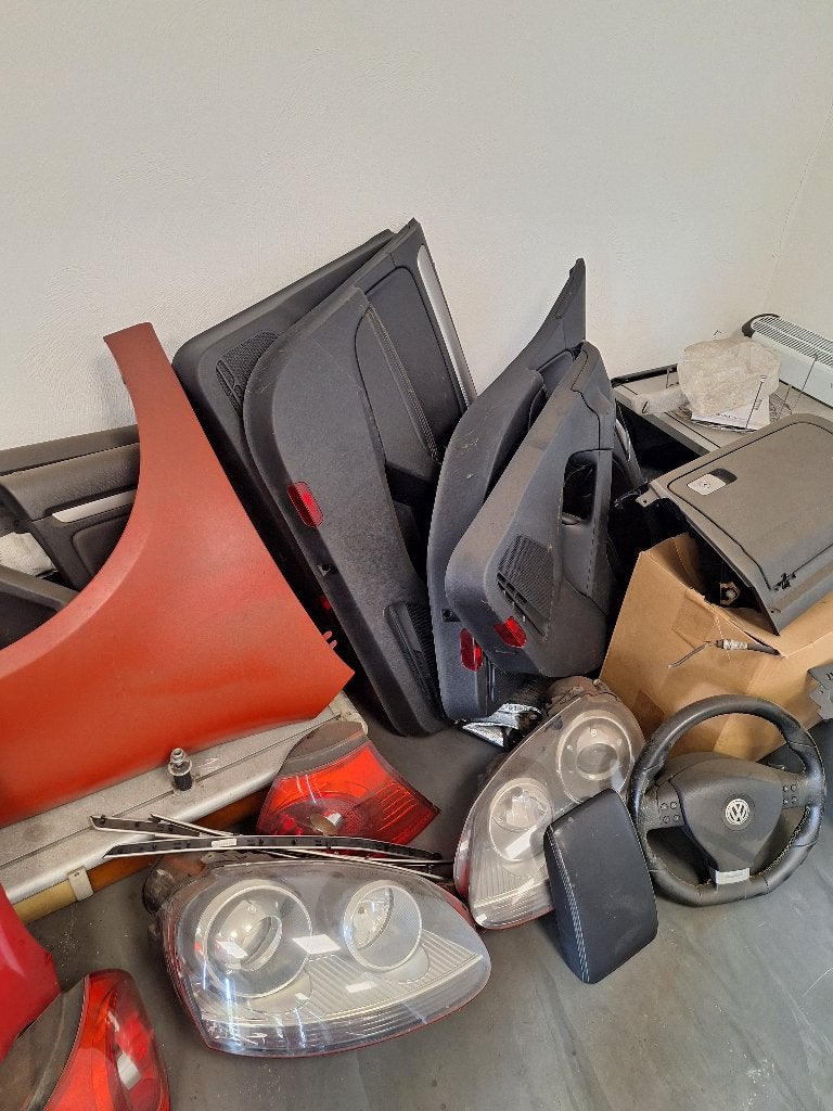 Volkswagen Golf 5 onderdelen, Auto-onderdelen, Ophalen, Gebruikt, Volkswagen, Bumper