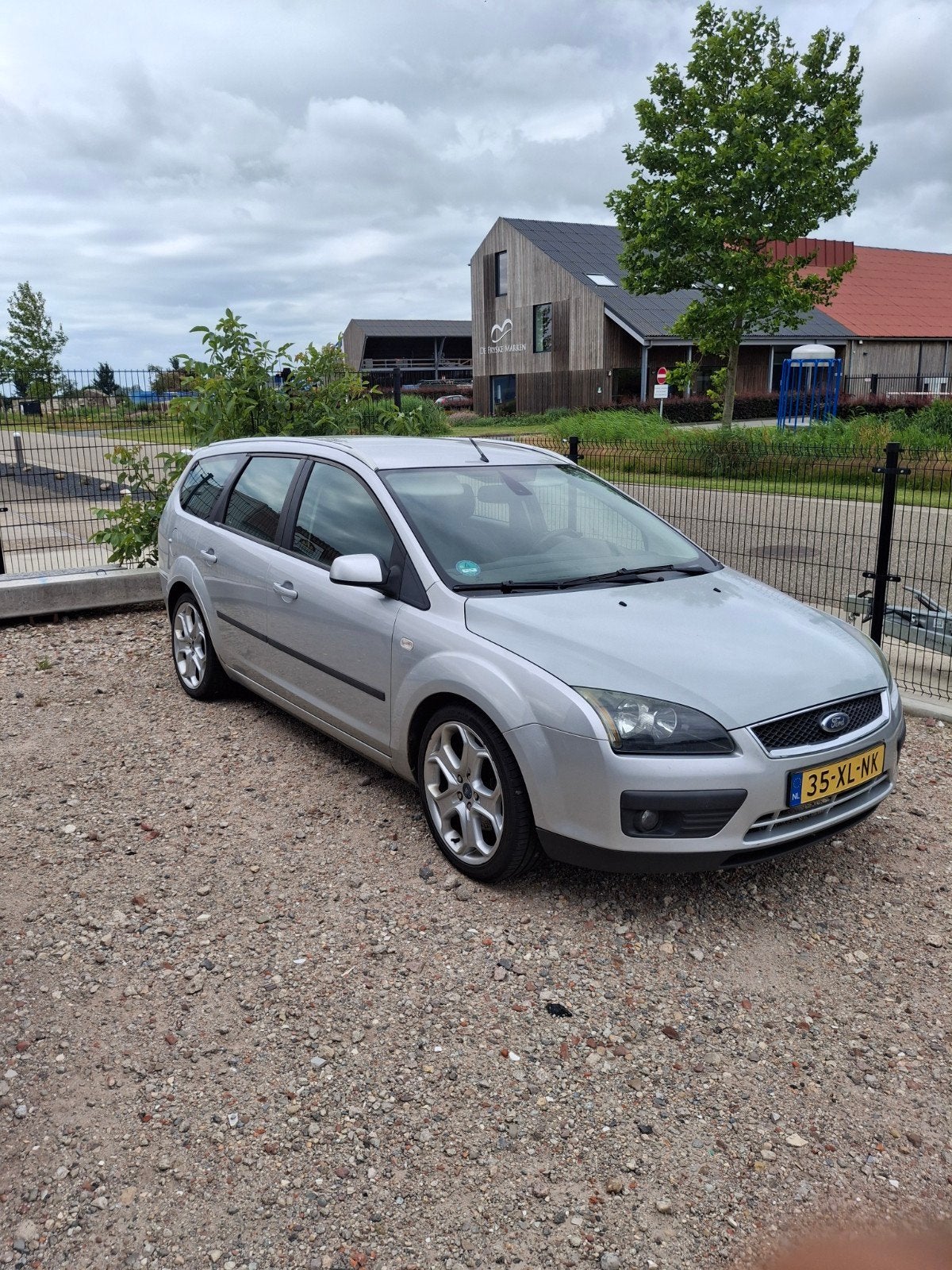 Sloop of loop, 145 pk, 4 cilinders, Stationwagon, Handgeschakeld