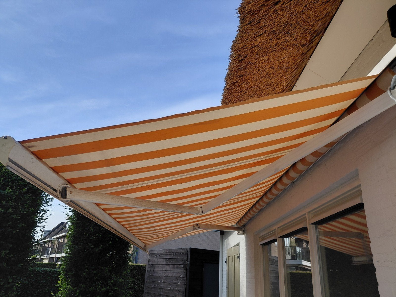 Zonnescherm 390 cm, Ophalen, Gebruikt, 150 tot 300 cm, 250 cm tot 450 cm