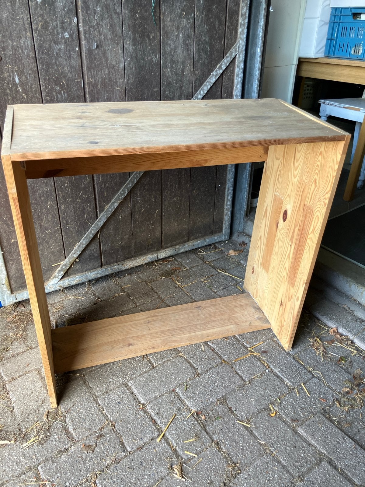 Houten nageltafeltje/ bijzettafel / werkbank, Ophalen, Gebruikt, 100 tot 150 cm, Grenenhout