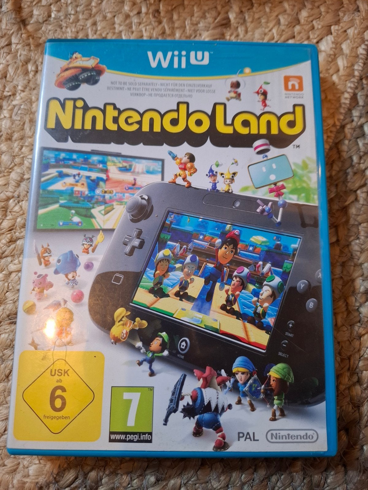 Nintendo Land Wii U - Familieplezier gegarandeerd!, Spelcomputers en Games, Games | Nintendo Wii U, Gebruikt, Overige genres, Eén computer