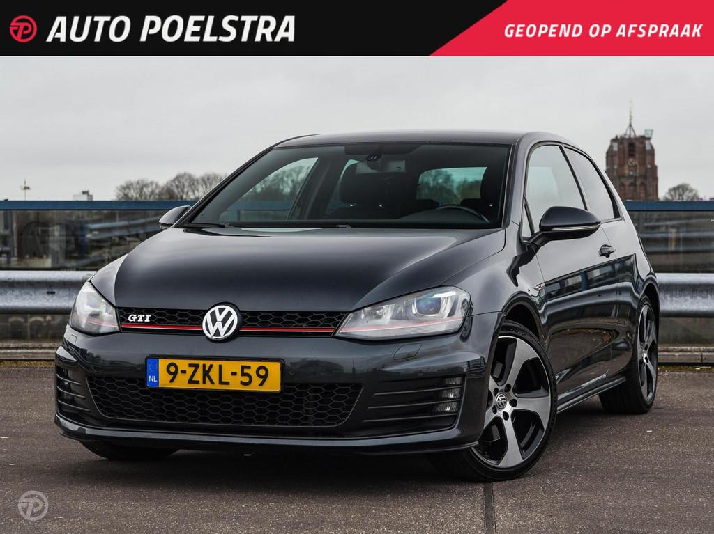 Volkswagen Golf 2.0 TSI GTI Xenon Stoelverwarming Camera Nav, Auto's, Voorwielaandrijving, Stof, Gebruikt, 4 cilinders