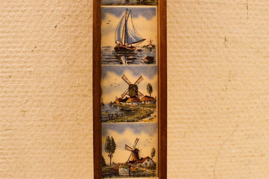 9 kleine tegeltjes in een houten lijstje 48978, Ophalen of Verzenden, Gebruikt