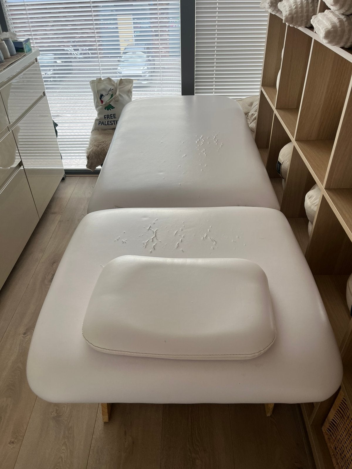 Massagetafel, Ophalen, Zo goed als nieuw, Massagetafel