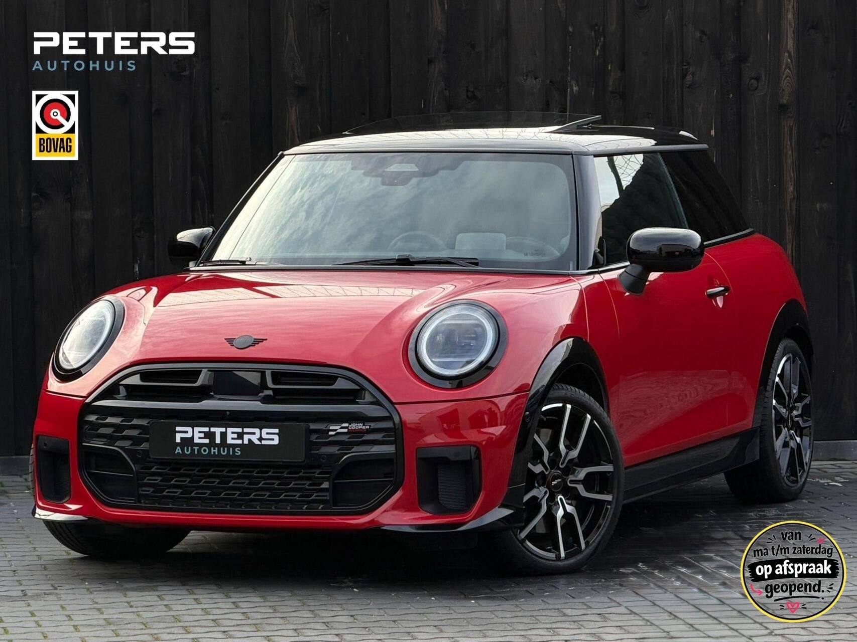 Mini Mini 2.0 Cooper S John Cooper Works XL| Met alle opties, Automatische klimaatregeling, Zwart, 4 cilinders, 4 stoelen