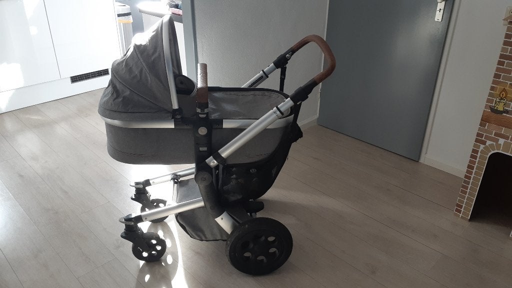 Joolz Day kinderwagen met reiswieg, Kinderen en Baby's, Kinderwagens en Combinaties, Gebruikt, Verstelbare duwstang, Ophalen, Kinderwagen