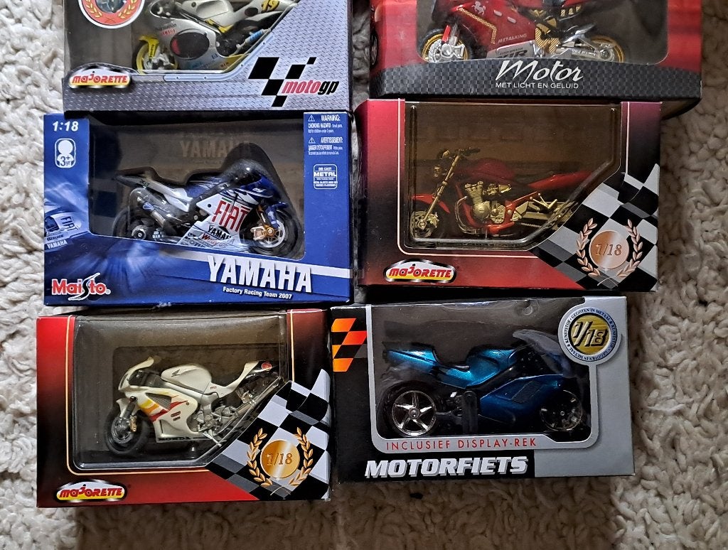 verzameling  8 stuks in een koop, Ophalen