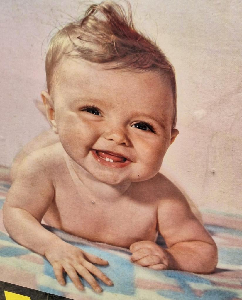 Oude reclame op karton van Gerçuria, baby creme👶, Verzamelen, Merken en Reclamevoorwerpen, Reclamebord, Gebruikt, ., Ophalen of Verzenden