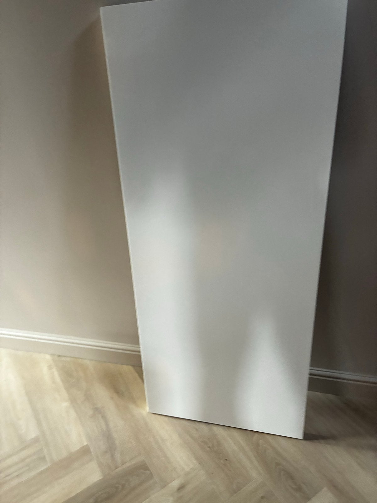 IKEA bureaublad LAGKAPTEN 140x60 cm - Zo goed als nieuw, Huis en Inrichting, Bureaus, Ophalen, Zo goed als nieuw, IKEA, Spaanplaat of MDF
