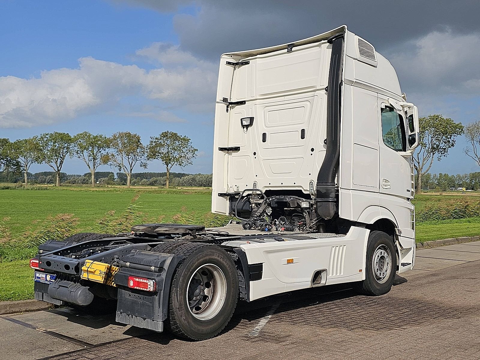 MERCEDES-BENZ ACTROS 1851 LS gigaspace retarder, Auto's, Automaat, Euro 6, 510 pk, Wit