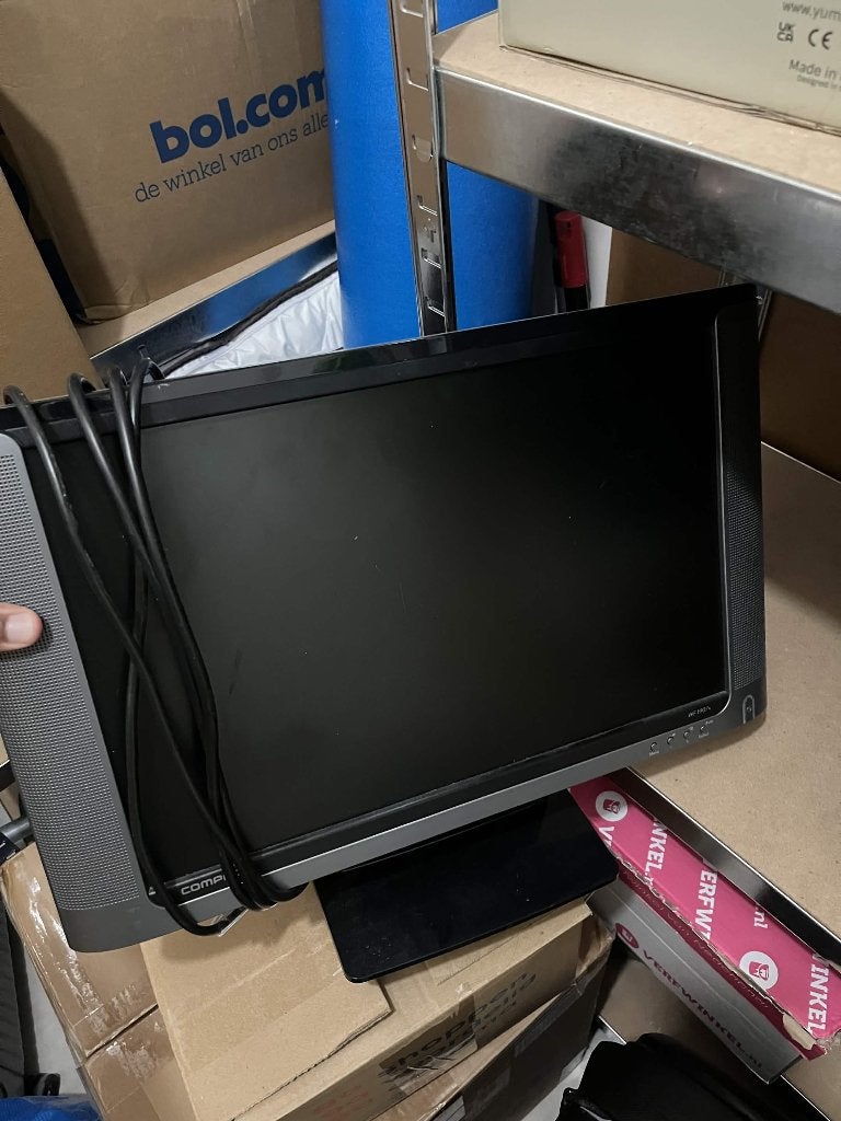 HP Compaq WF1907v, Ophalen, Hp, Gebruikt, Full HD