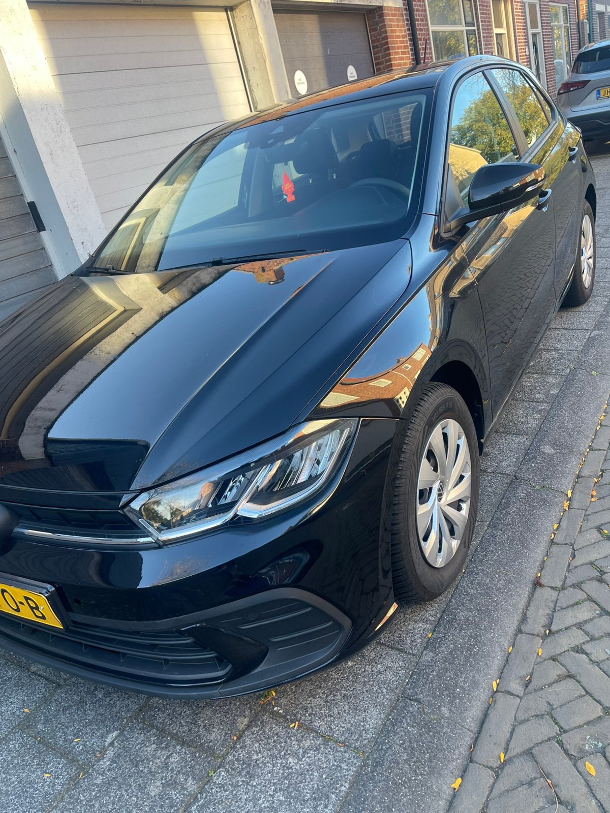 Volkswagen Polo 1.0 MPI 80pk 2025 Zwart