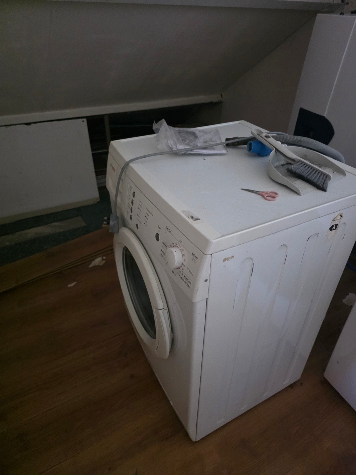kapotte wasmachine, 6 tot 8 kg, Ophalen, 1200 tot 1600 toeren, 85 tot 90 cm