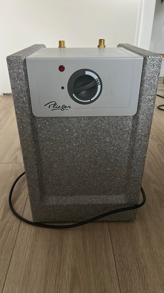 Plieger boiler Hotfill 10 liter IPX4, Ophalen, Boiler, Minder dan 20 liter, Minder dan 3 jaar oud