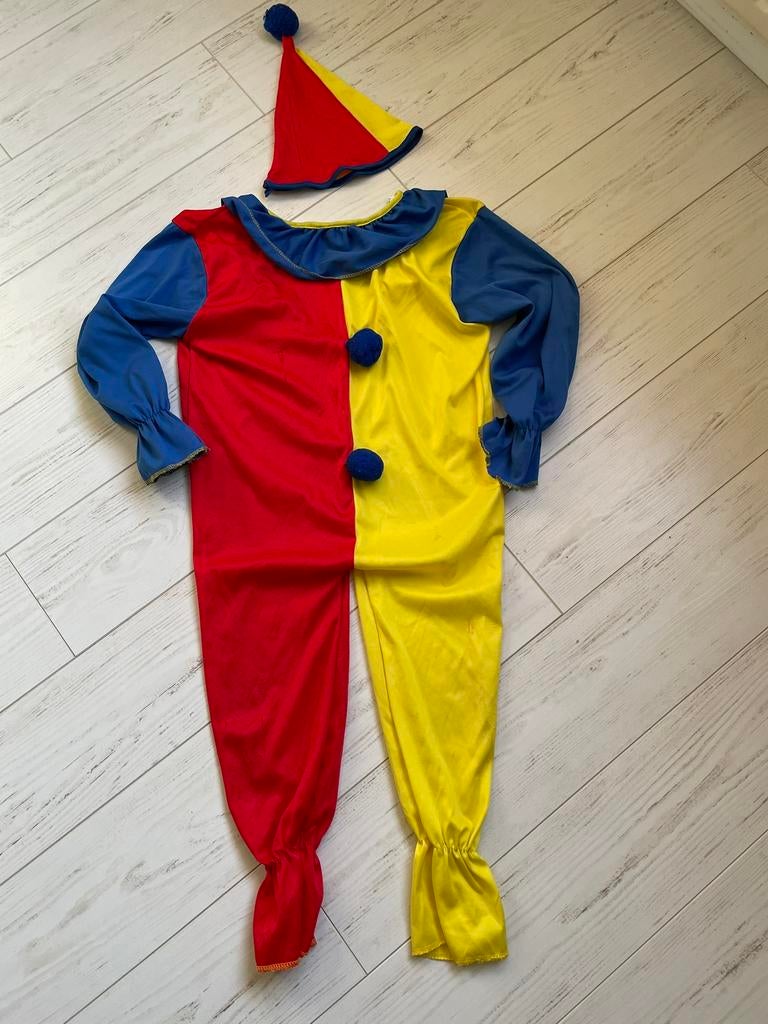 Clownspak met bijbehorend mutsje maat 122 128, Ophalen of Verzenden, Zo goed als nieuw, 122 t/m 128, Jongen of Meisje