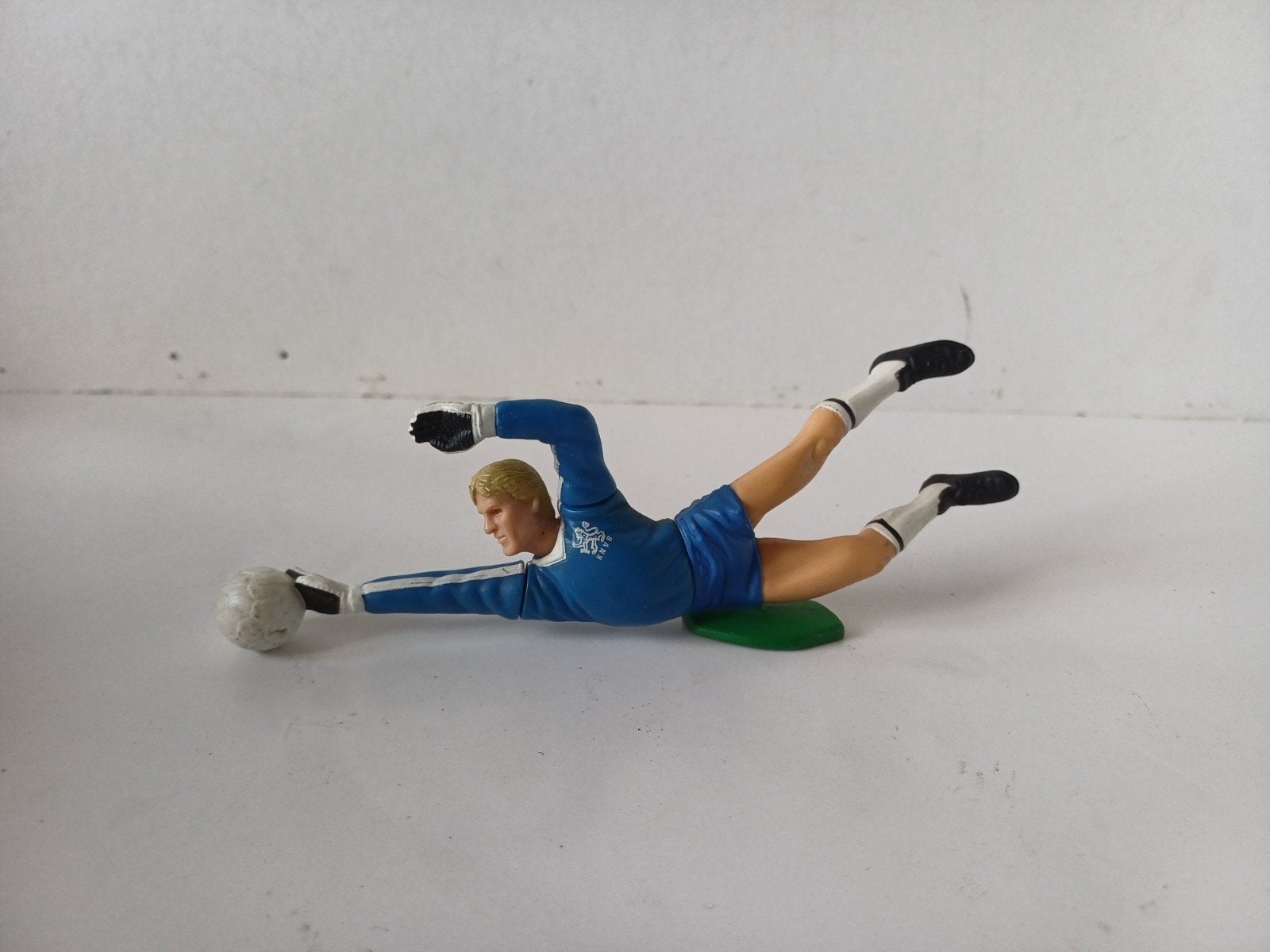 tonka EK 88 Hans van Breukelen voetbal, Ophalen of Verzenden, Gebruikt, Overige binnenlandse clubs, Beeldje of Poppetje