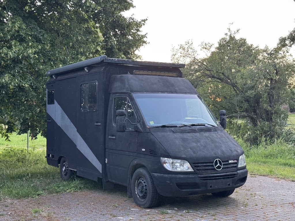 Caravans And Camping Abenteuer-Camper