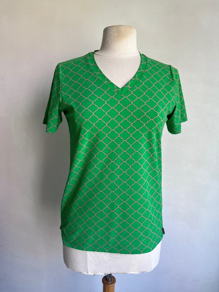 ambika travelstof top maat s groen, Kleding | Dames, Verzenden, Zo goed als nieuw, Korte mouw, Maat 36 (S)