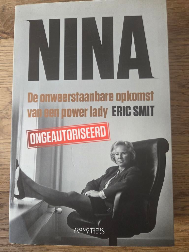 NINA: De onweerstaanbare opkomst van een power lady, Ophalen of Verzenden