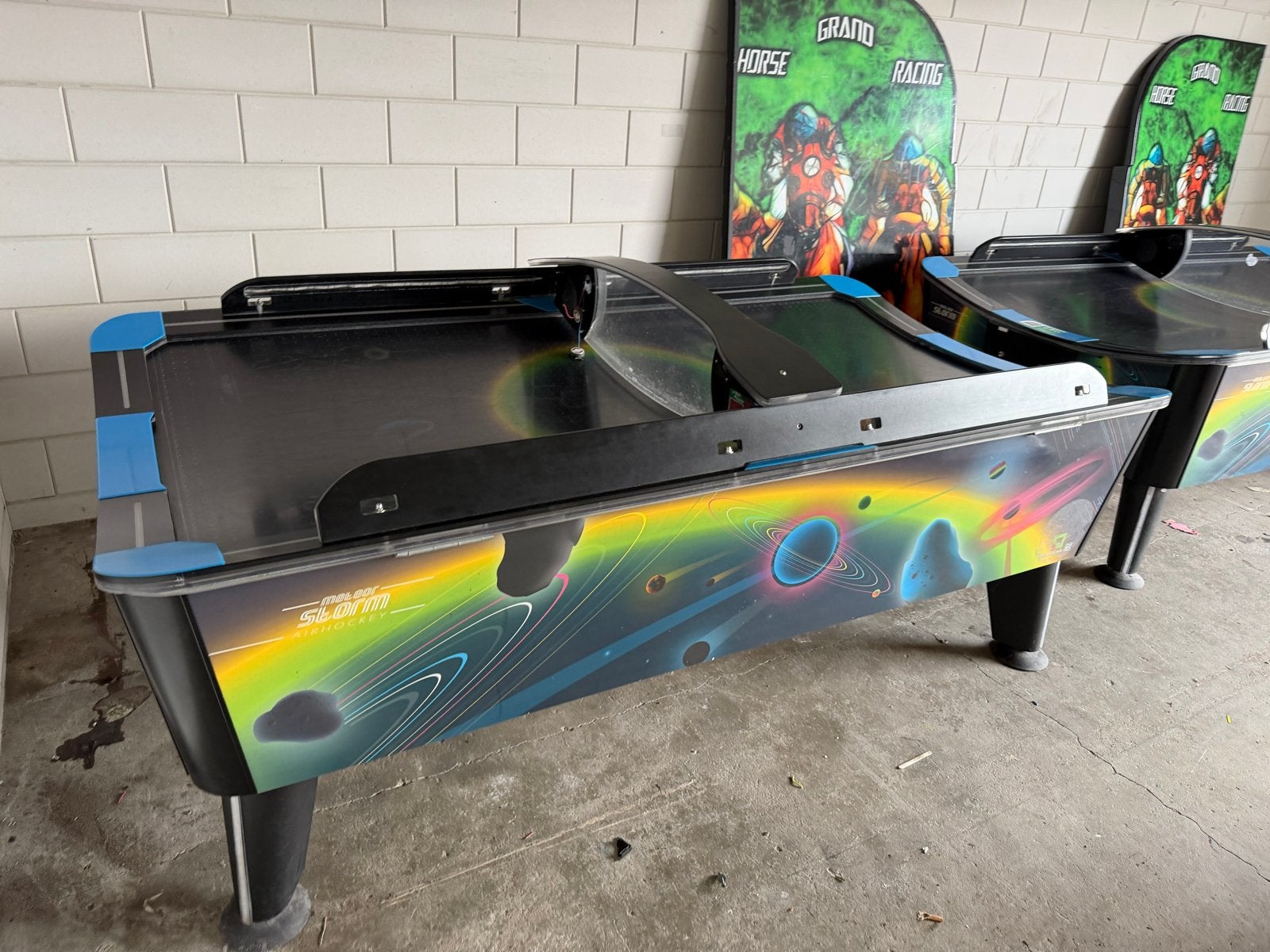 Wik Airhockey Storm curved playfield!(met gebogen speelveld), Ophalen of Verzenden, Gebruikt