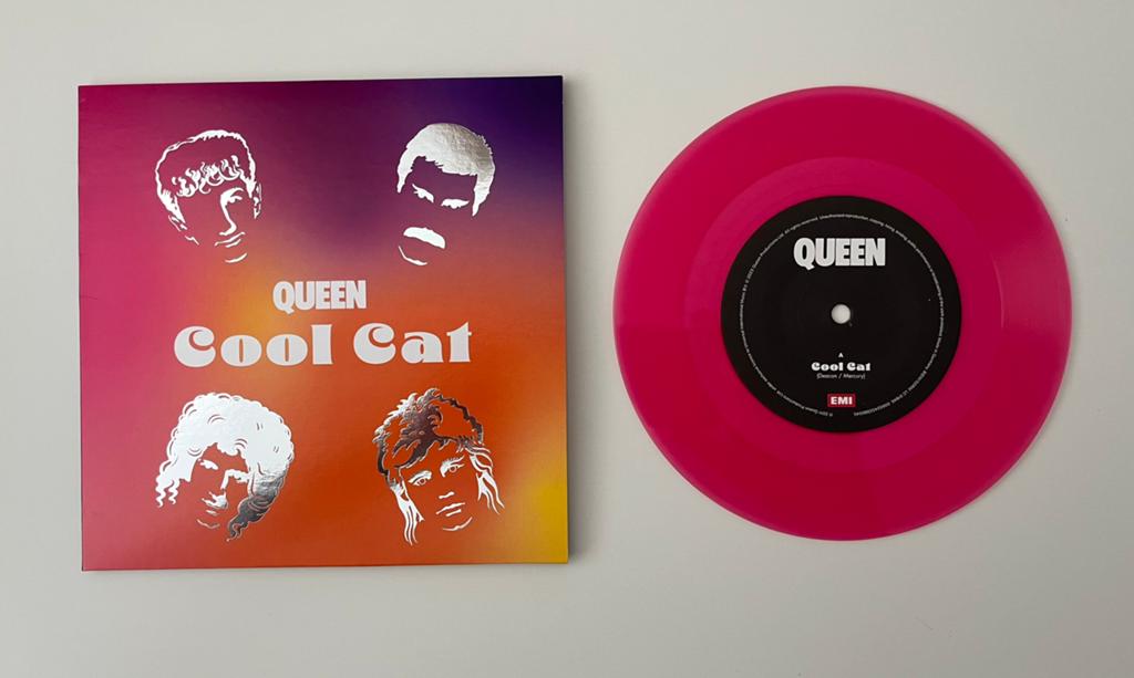 Queen Cool Cat 7” single roze vinyl RSD, Ophalen of Verzenden, Nieuw in verpakking, Pop