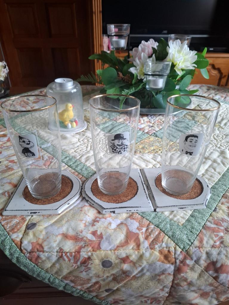 3 glazen met goudrandje met Pipo +Paulus de boskabouter, Antiek en Kunst, Antiek | Glas en Kristal, Ophalen of Verzenden