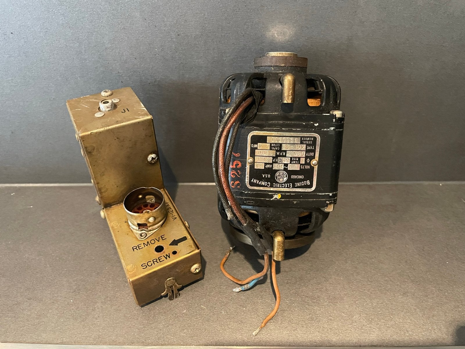 Seeburg motor en pulse generator V200 (ook voor andere model, Ophalen of Verzenden, Gebruikt
