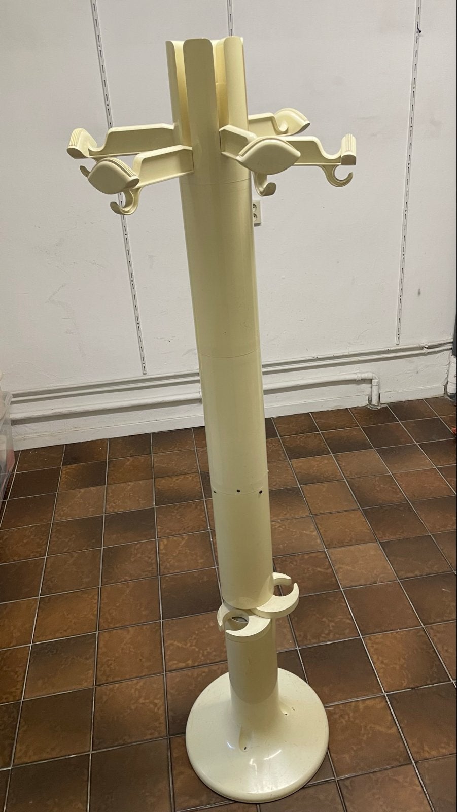Vintage Kapstok Model Planta - G.C. Piretti voor Castelli, Kunststof, Gebruikt, Ophalen of Verzenden, Staande kapstok