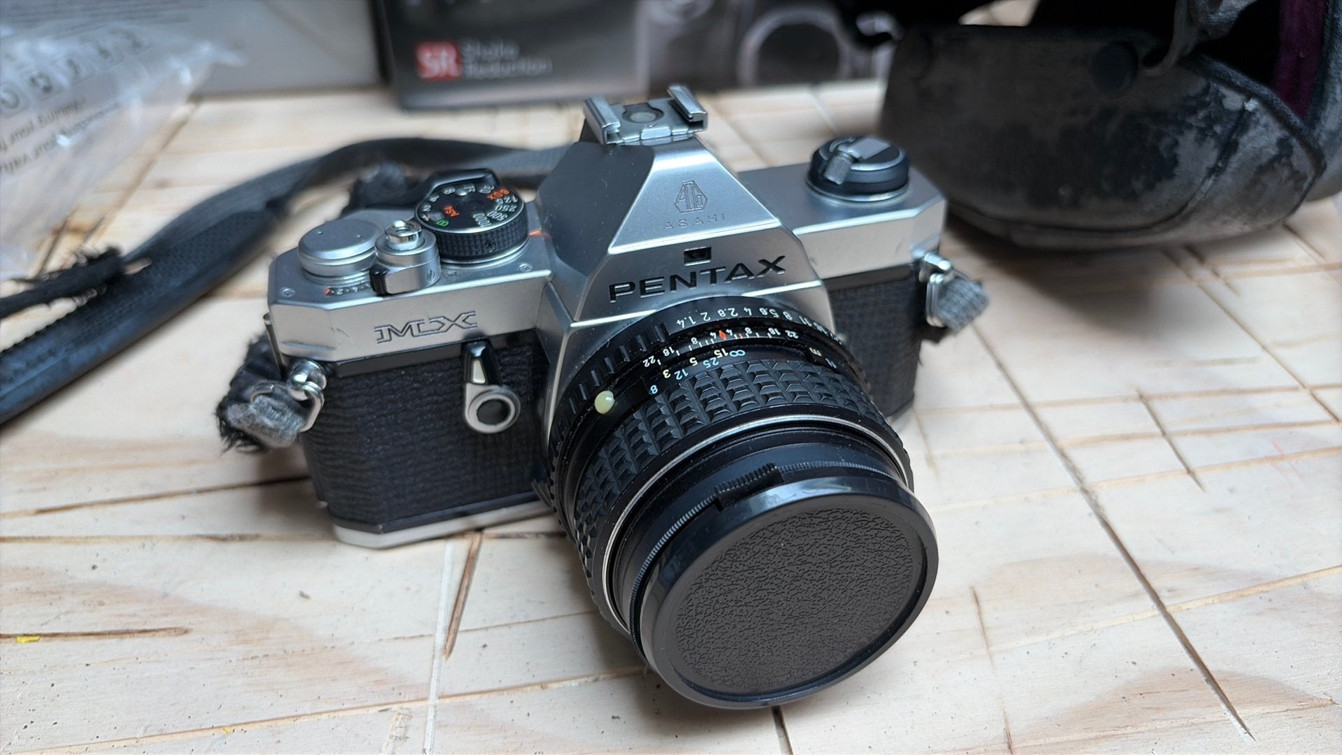 Pentax MX Analoge Camera met Shutterkabel en Leren Hoes, Audio, Tv en Foto, Fotocamera's Analoog, Ophalen of Verzenden, Gebruikt